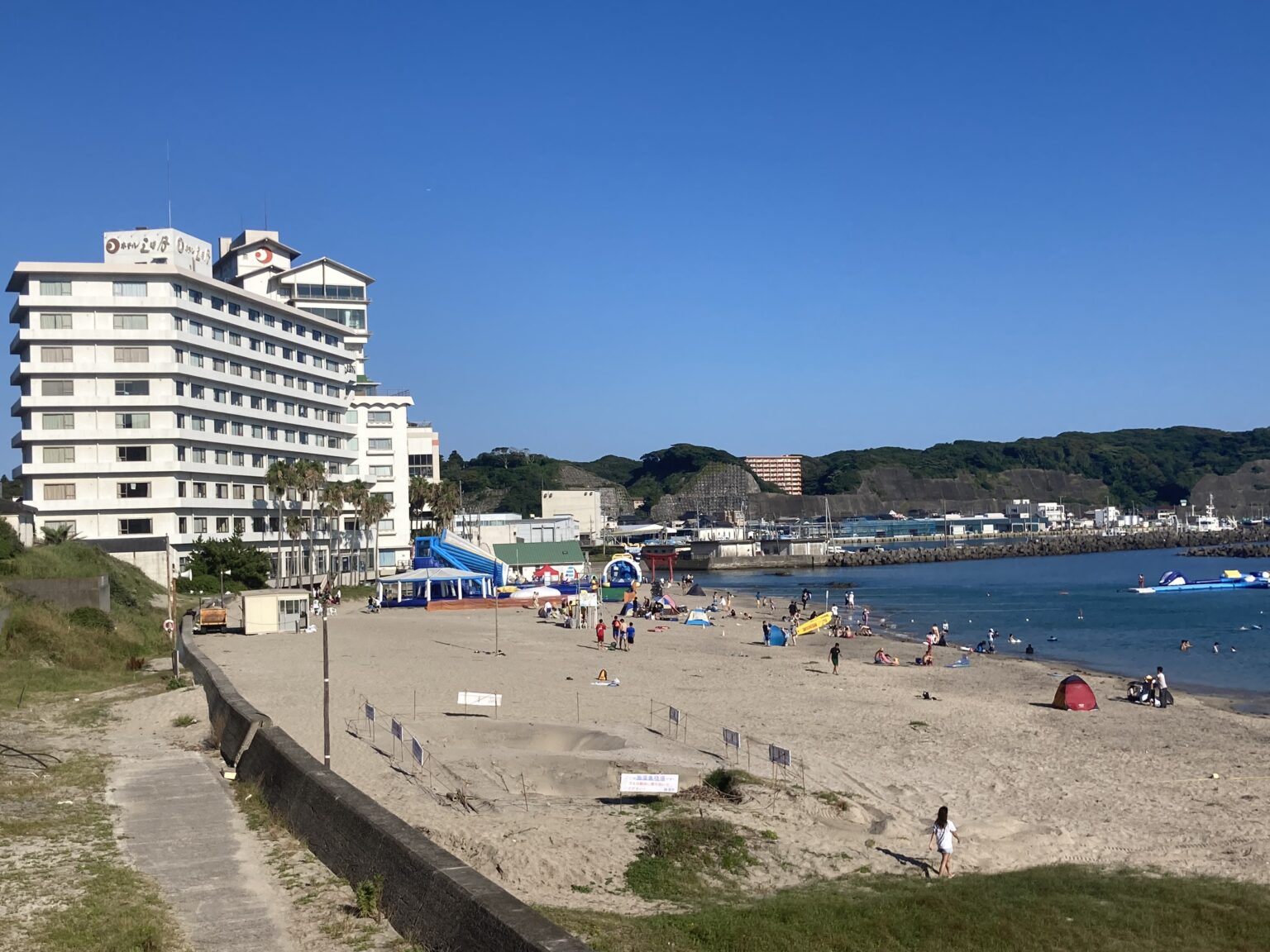 勝浦中央海水浴場